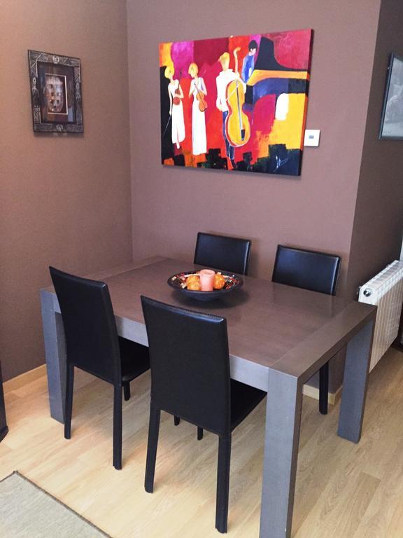 Apartamentos Mequedo Alcañiz Δωμάτιο φωτογραφία